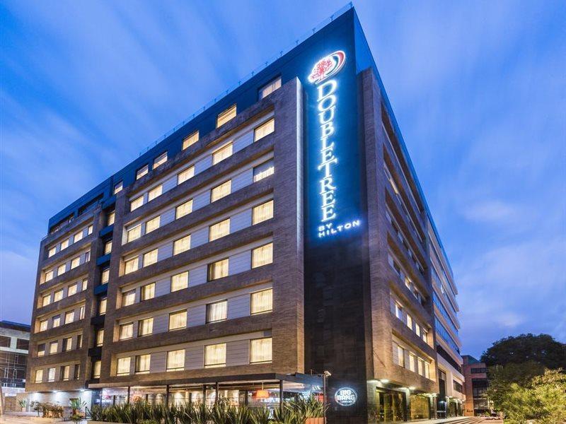 Doubletree By Hilton Bogota Parque 93 Hotel Ngoại thất bức ảnh
