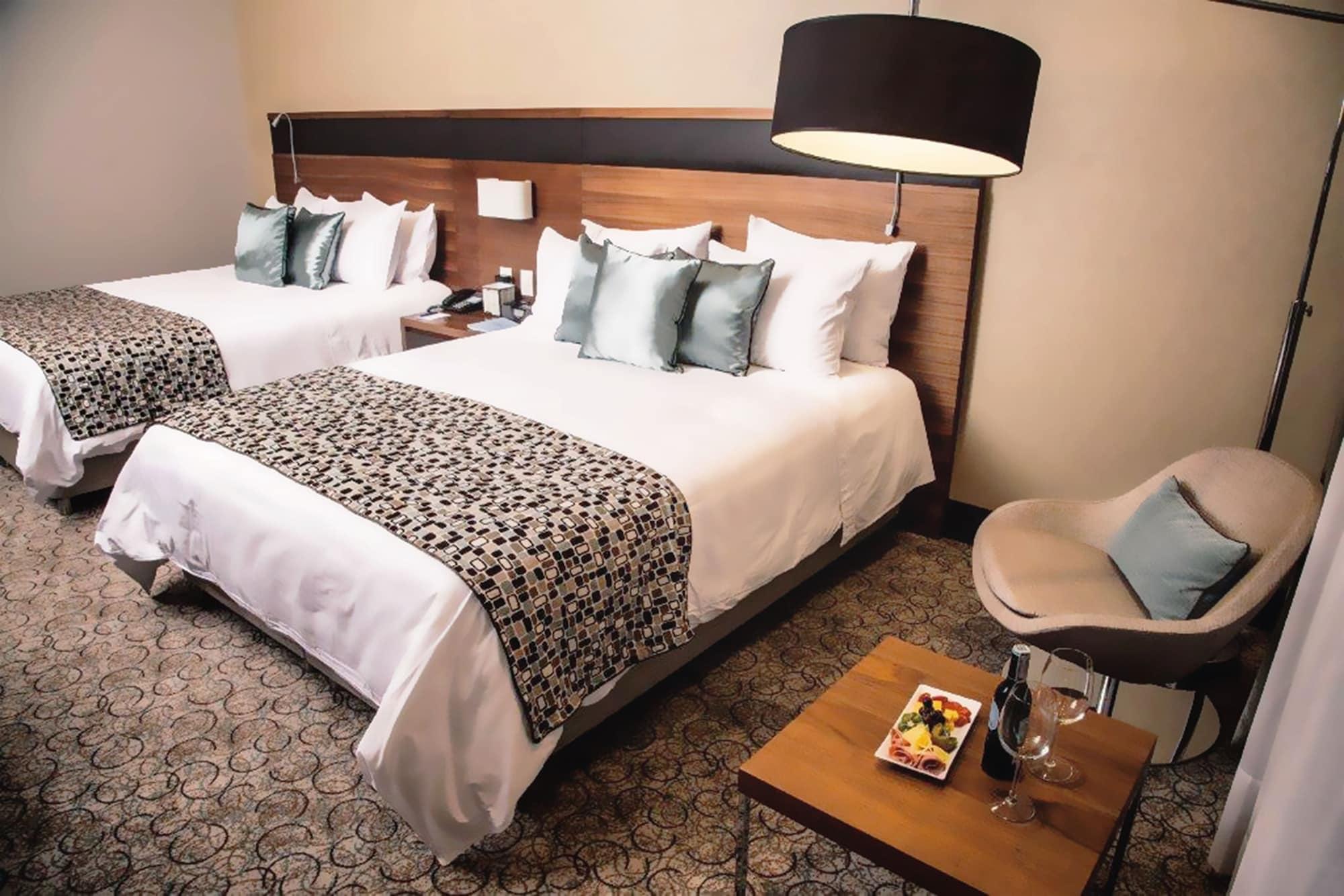 Doubletree By Hilton Bogota Parque 93 Hotel Ngoại thất bức ảnh