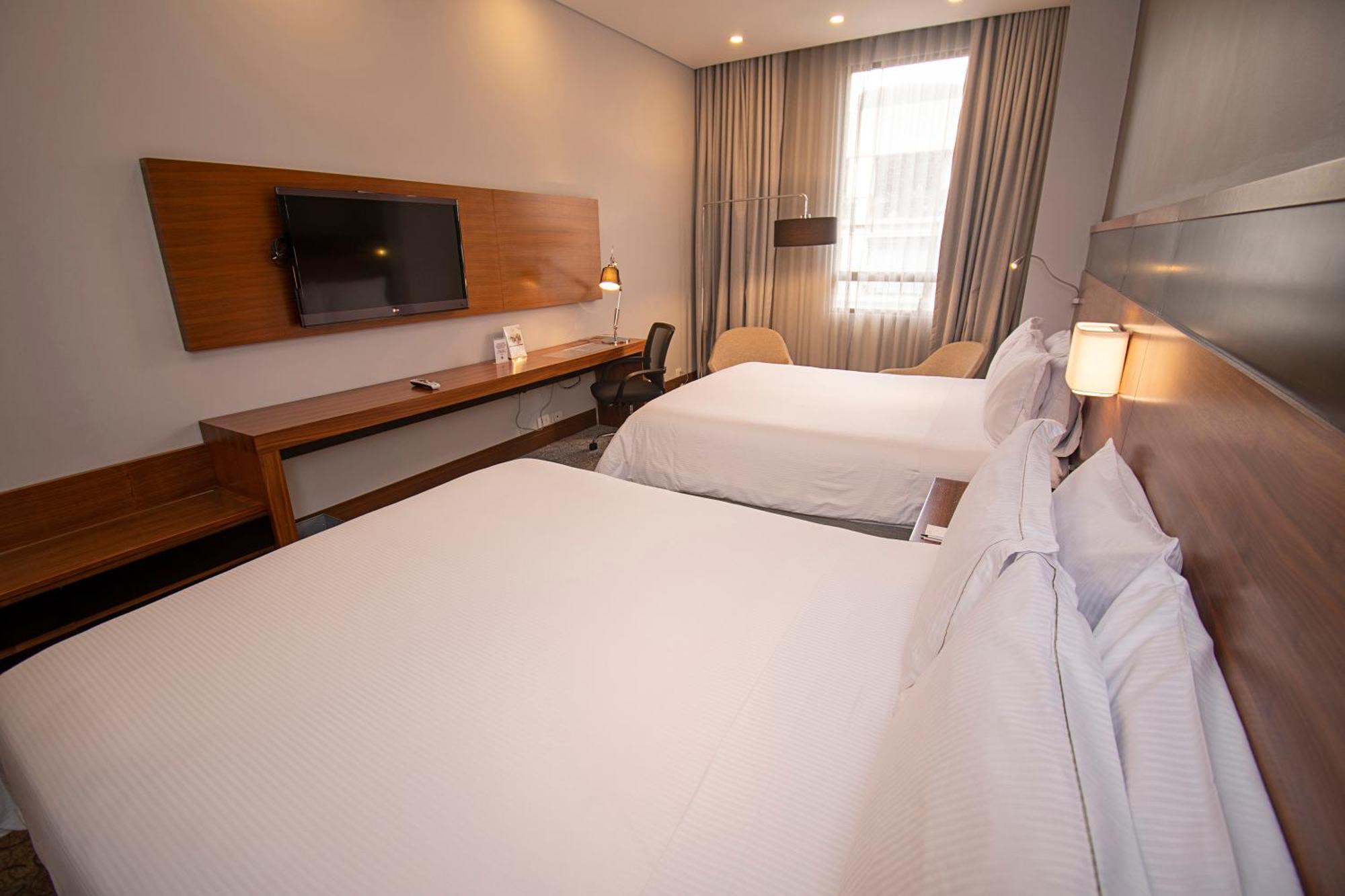 Doubletree By Hilton Bogota Parque 93 Hotel Ngoại thất bức ảnh