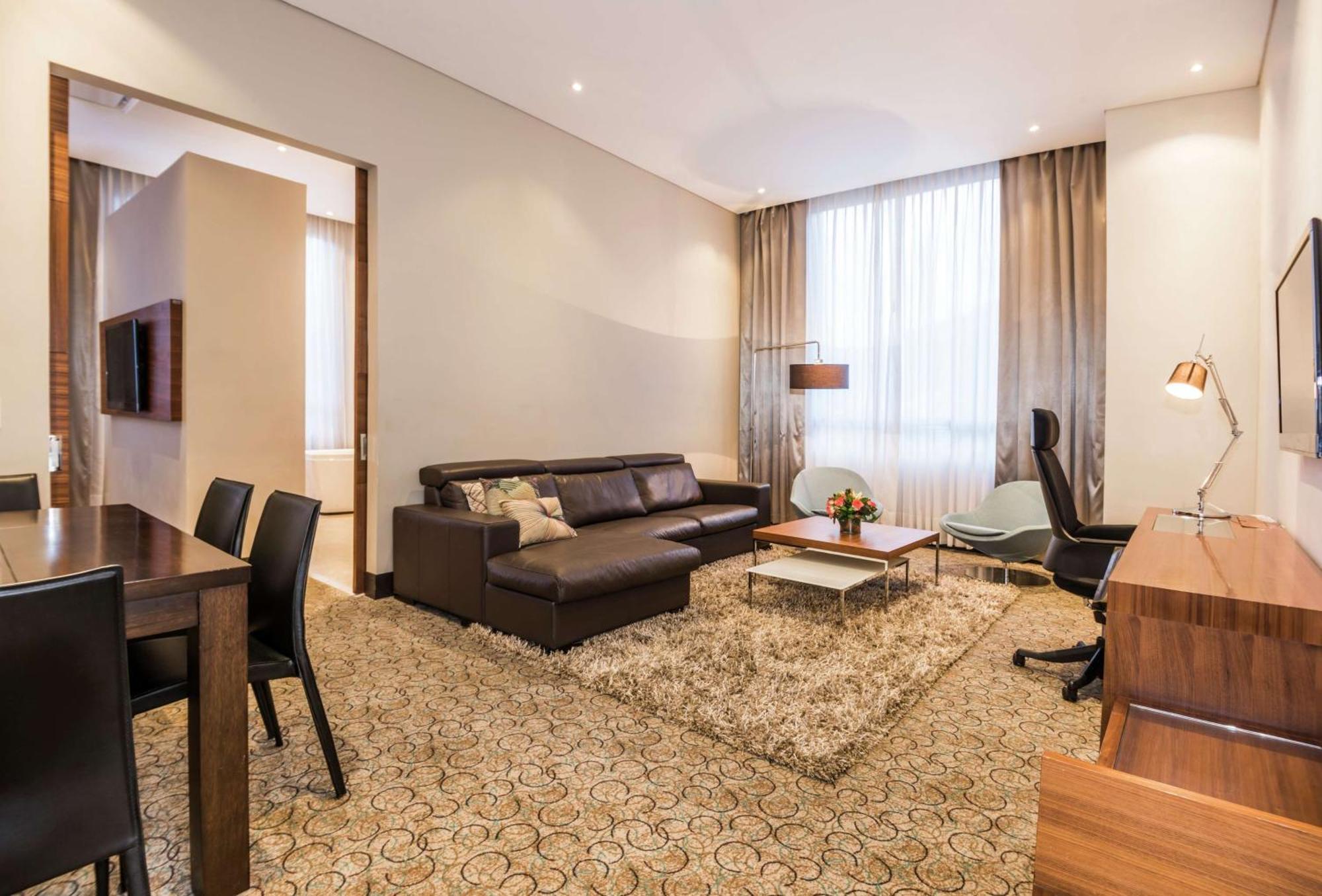 Doubletree By Hilton Bogota Parque 93 Hotel Ngoại thất bức ảnh