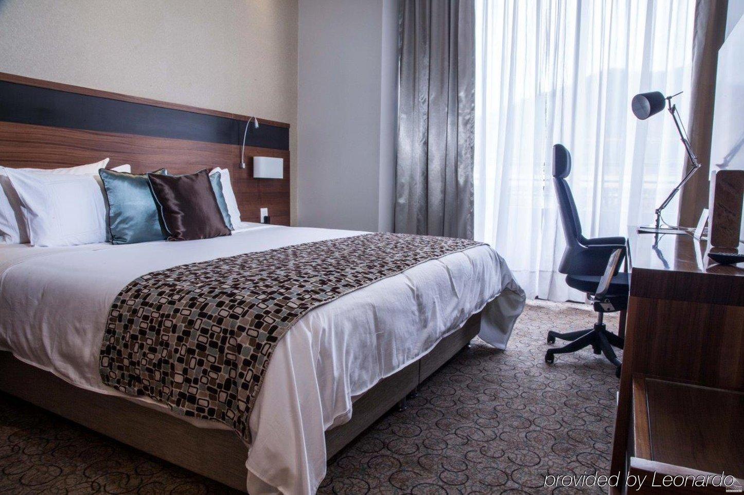 Doubletree By Hilton Bogota Parque 93 Hotel Ngoại thất bức ảnh