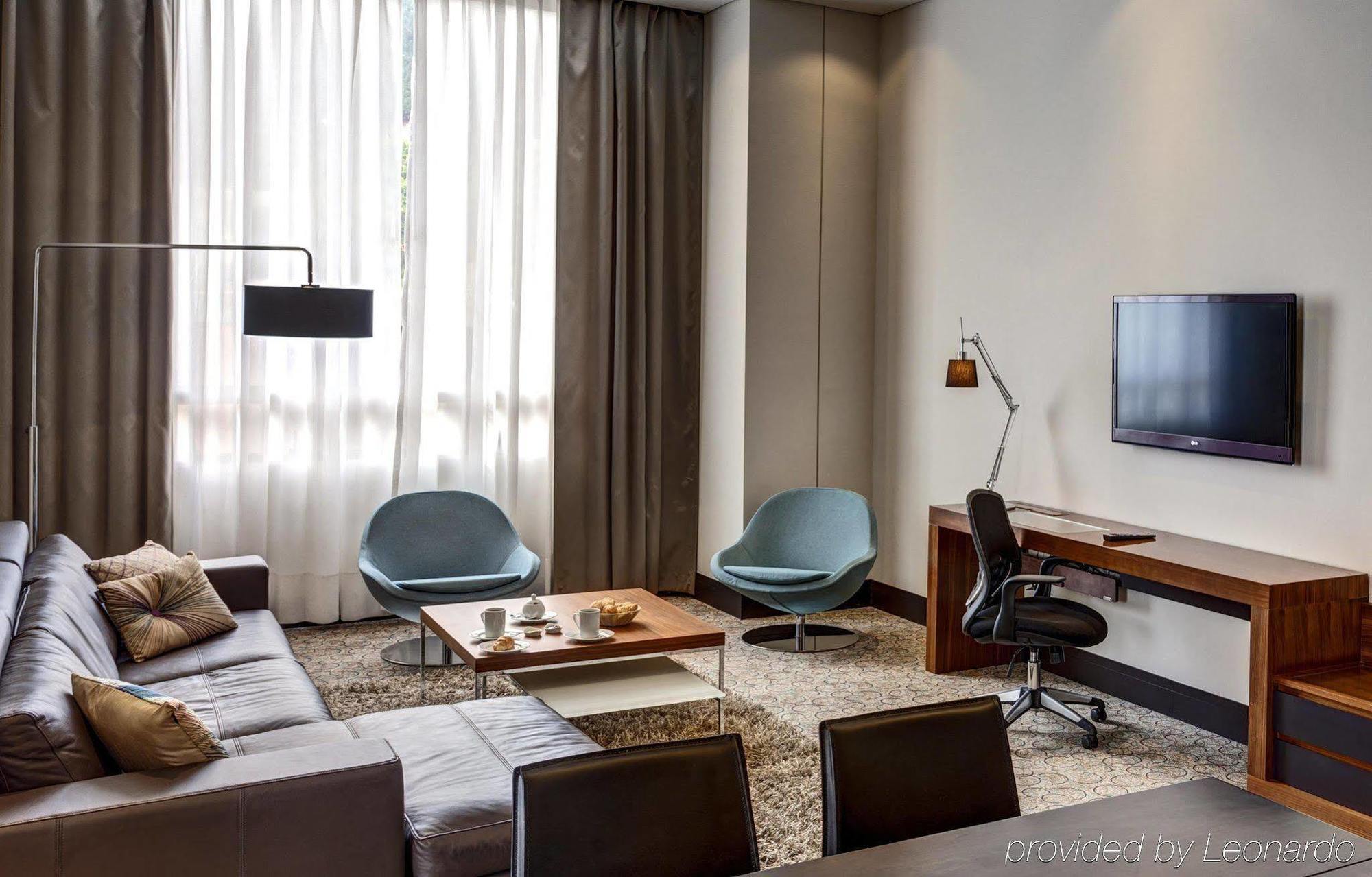 Doubletree By Hilton Bogota Parque 93 Hotel Ngoại thất bức ảnh