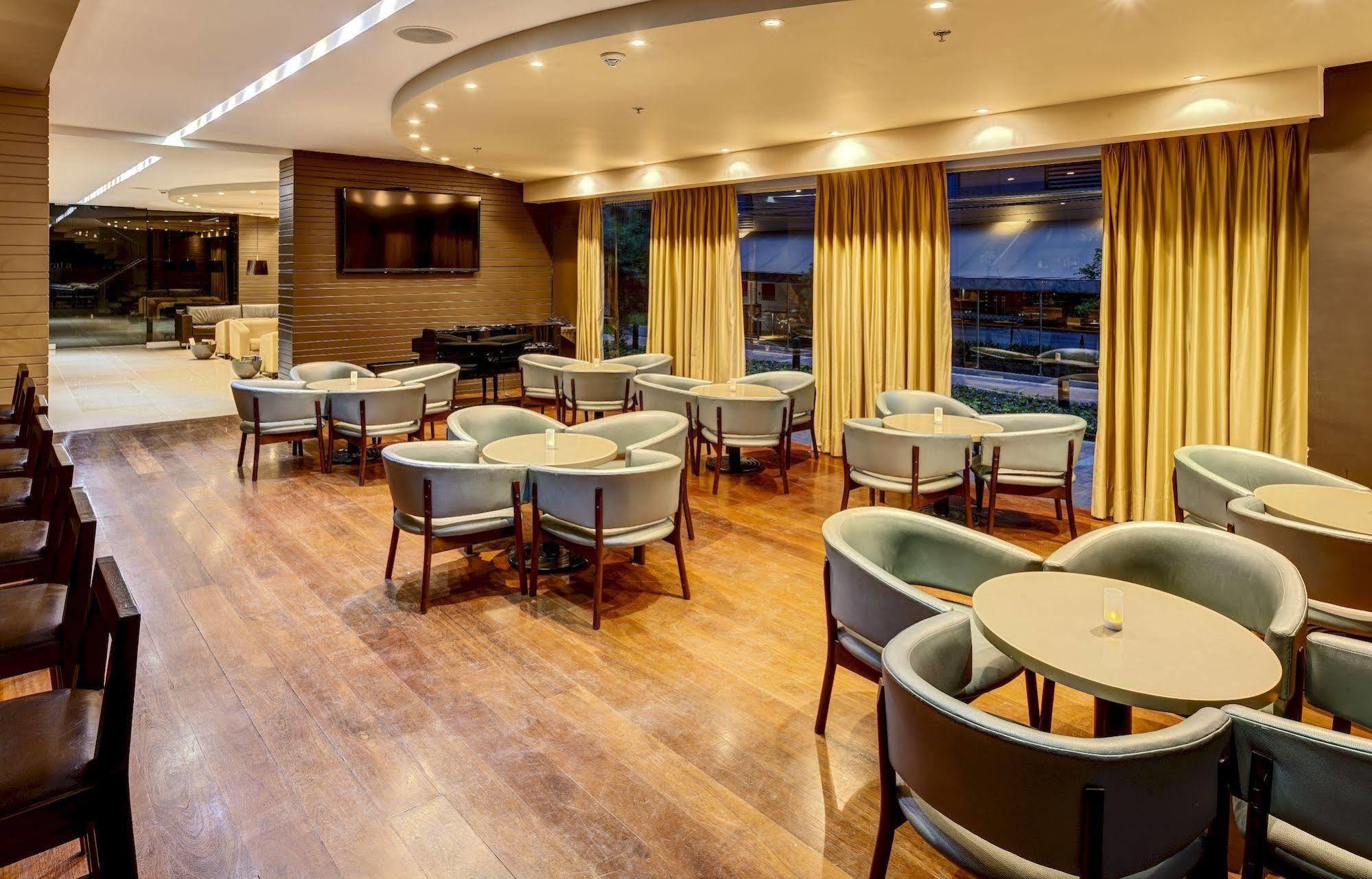 Doubletree By Hilton Bogota Parque 93 Hotel Ngoại thất bức ảnh